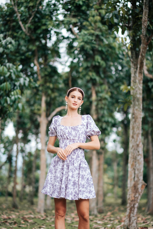 GET SPOTTED SHOP STOCKS Jenny Blue Porcelain: Daisy Floral Smocked-waist Dress